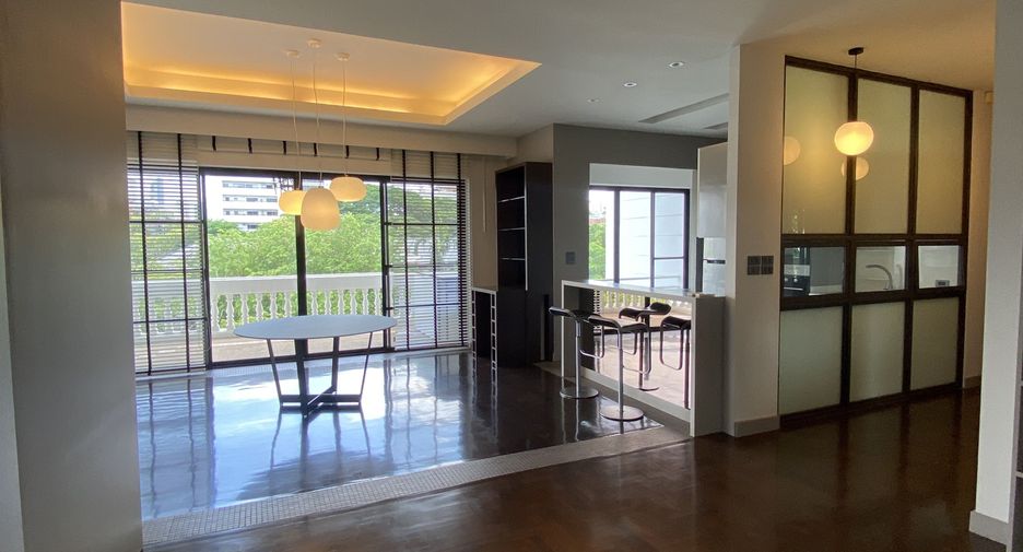 ให้เช่า 3 ห้องนอน คอนโด ใน วัฒนา, กรุงเทพฯ