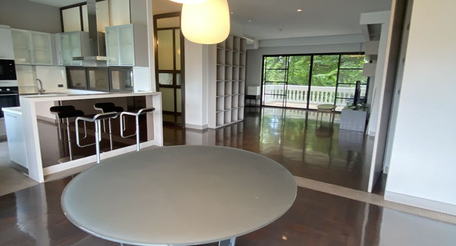 ให้เช่า 3 ห้องนอน คอนโด ใน วัฒนา, กรุงเทพฯ