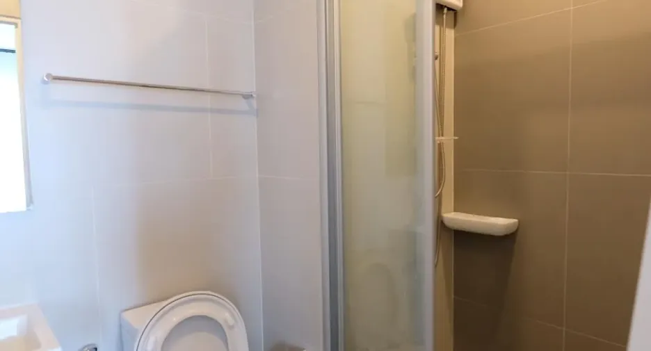 For rent 1 bed condo in Yan Nawa, Bangkok