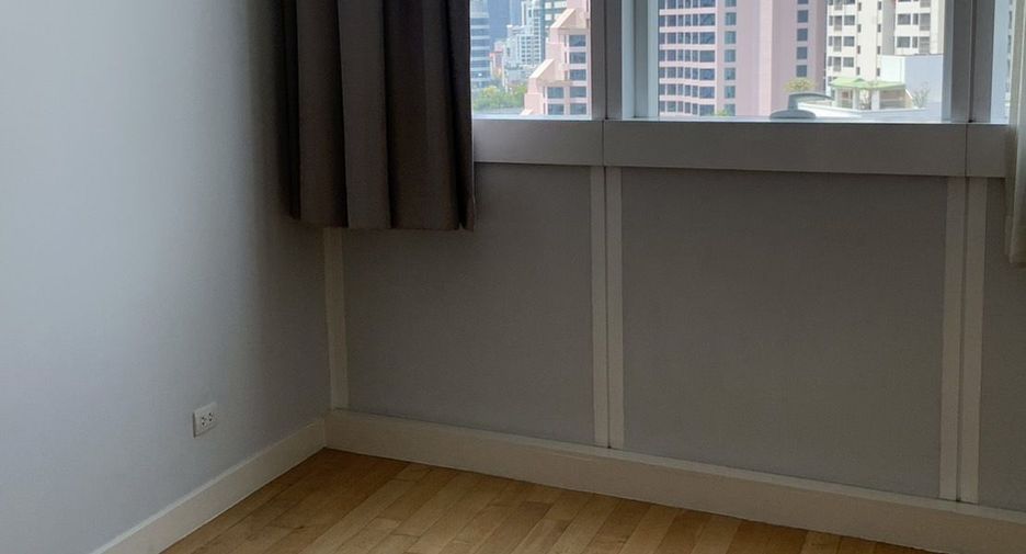 Wohnung zur Miete mit 3 Zimmer in Khlong Toei, Bangkok