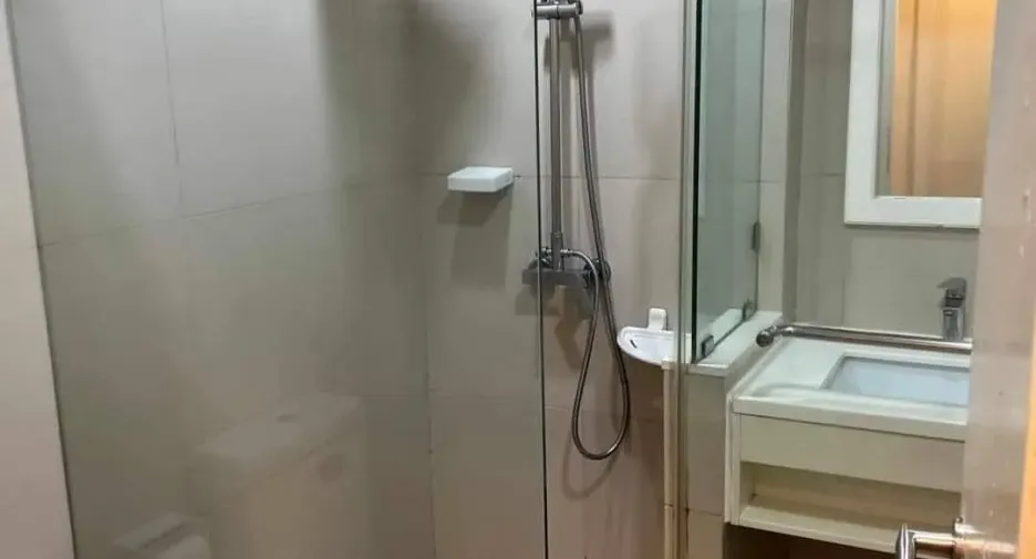 For rent 1 bed condo in Bang Phlat, Bangkok
