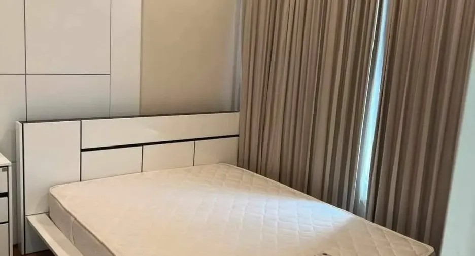 For rent 1 bed condo in Bang Phlat, Bangkok