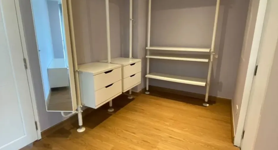 For rent 2 bedrooms apartment in Khlong San, Bangkok