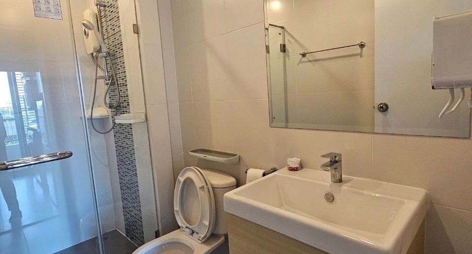 Wohnung zur Miete mit 1 Zimmer in Bang Sue, Bangkok