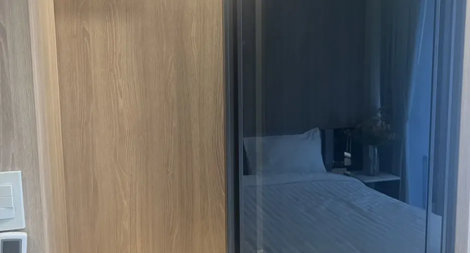 For rent studio condo in Pathum Wan, Bangkok
