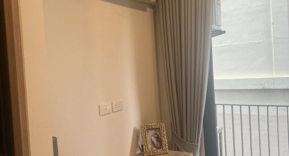 For rent studio condo in Pathum Wan, Bangkok