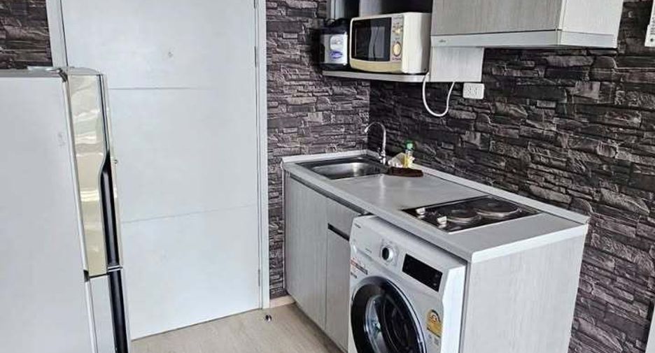 For rent 1 bed condo in Thon Buri, Bangkok