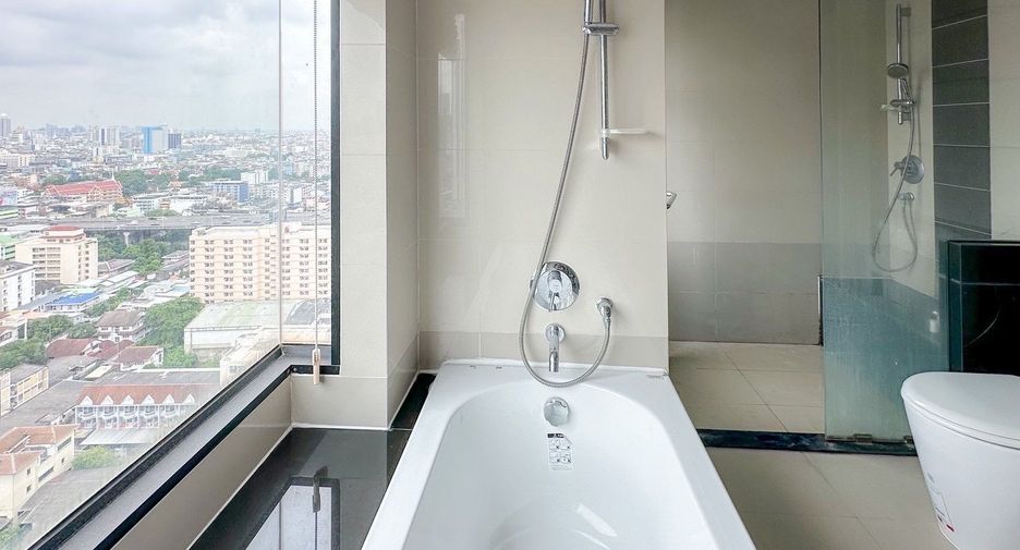 For rent 2 ベッドルーム condo in Ratchathewi, Bangkok