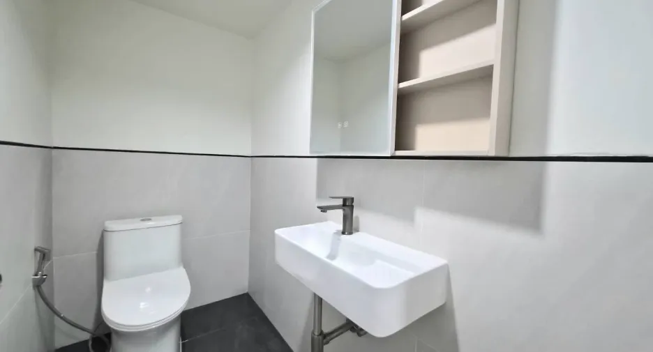 For rent 4 ベッドルーム house in Watthana, Bangkok