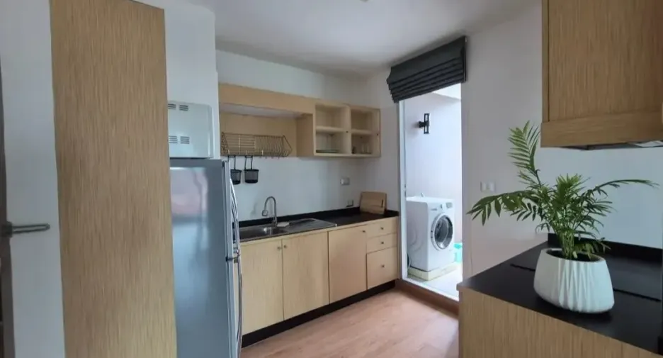 For rent 1 bed condo in Phra Khanong, Bangkok