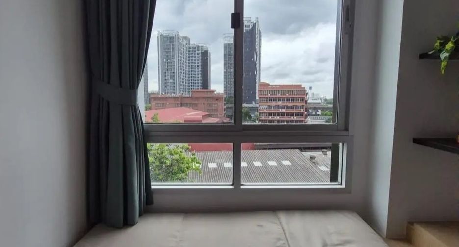 For rent 1 bed condo in Phra Khanong, Bangkok