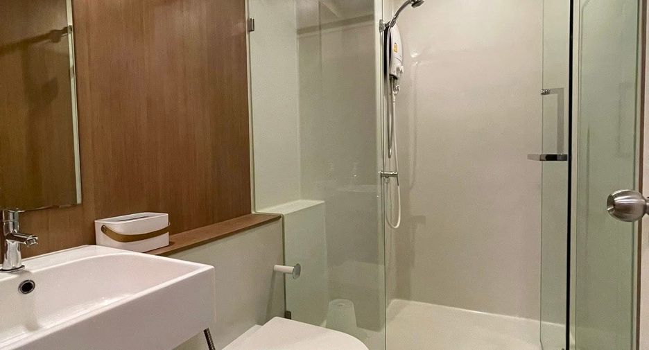 For rent 1 Beds condo in Sathon, Bangkok