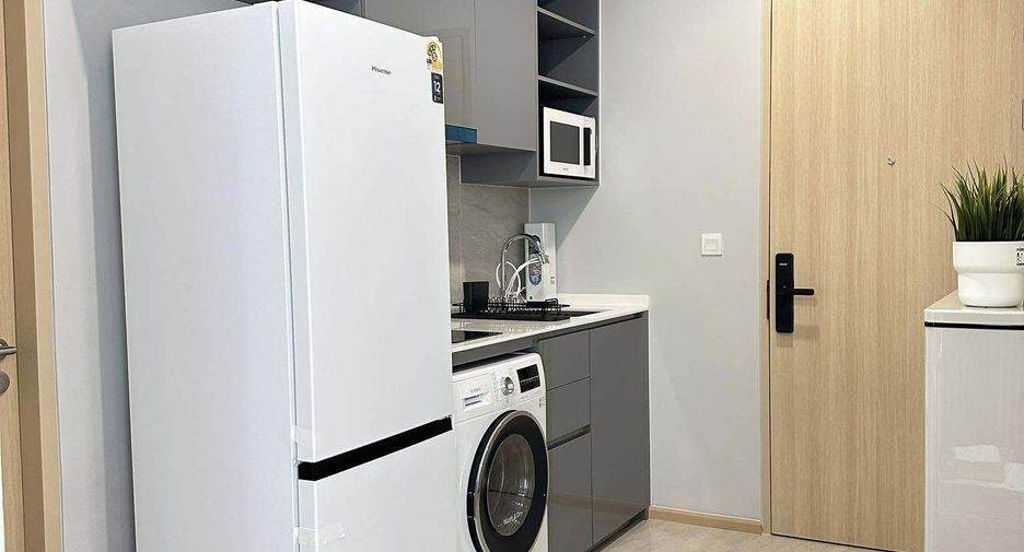 For rent 2 bedrooms condo in Bang Na, Bangkok