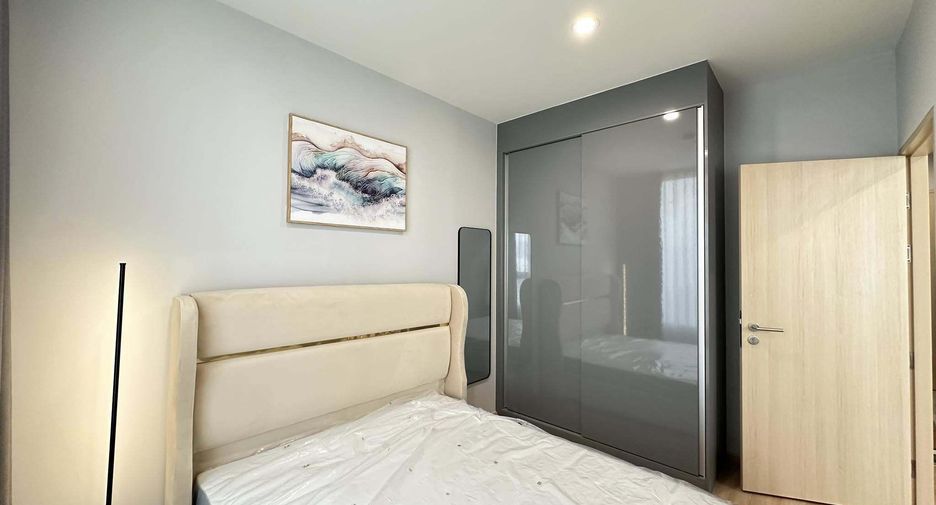For rent 2 bedrooms condo in Bang Na, Bangkok