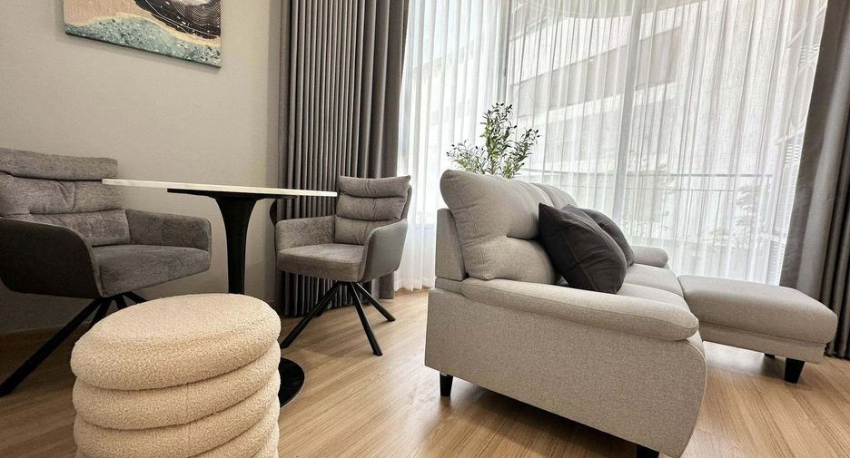 For rent 2 bedrooms condo in Bang Na, Bangkok