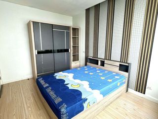 For rent 2 bedrooms condo in Huai Khwang, Bangkok