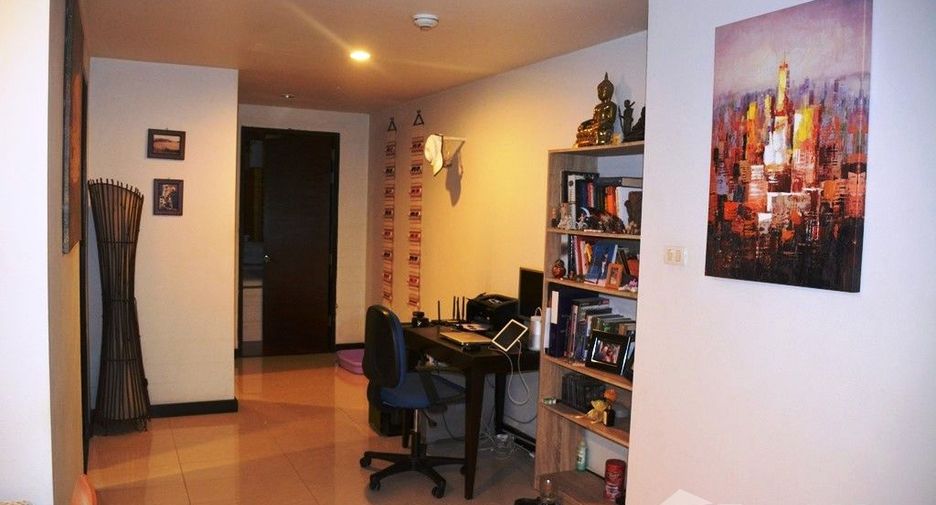 Wohnung zur Miete mit 2 Zimmer in Watthana, Bangkok