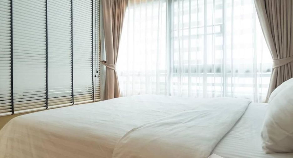 À louer 1 chambre appartement à Khlong San, Bangkok