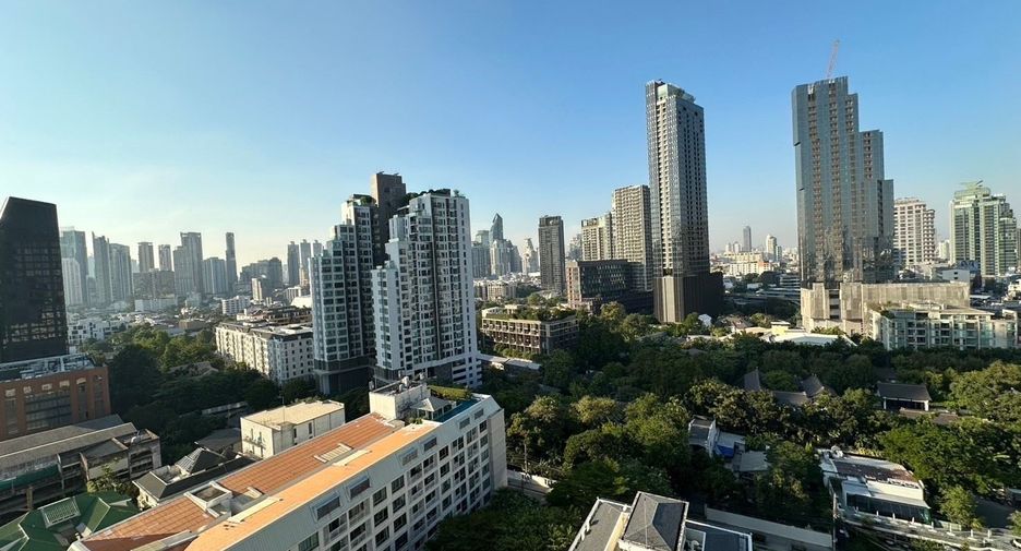À louer 2 chambres condo à Khlong Toei, Bangkok