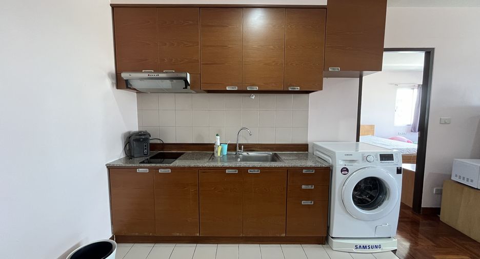 À louer 1 chambre condo à Yan Nawa, Bangkok