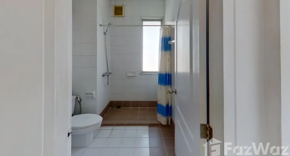 Condo en alquiler de 2 habitaciones en Yan Nawa, Bangkok