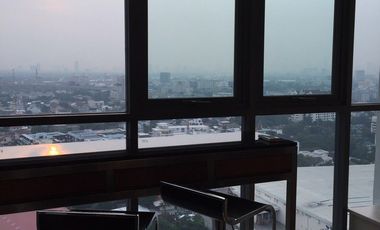 For rent 1 bed condo in Phra Khanong, Bangkok