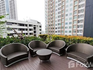 À louer 1 chambre condo à Khlong San, Bangkok