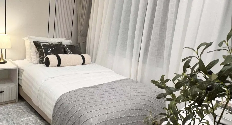 Wohnung zur Miete mit 3 Zimmer in Yan Nawa, Bangkok