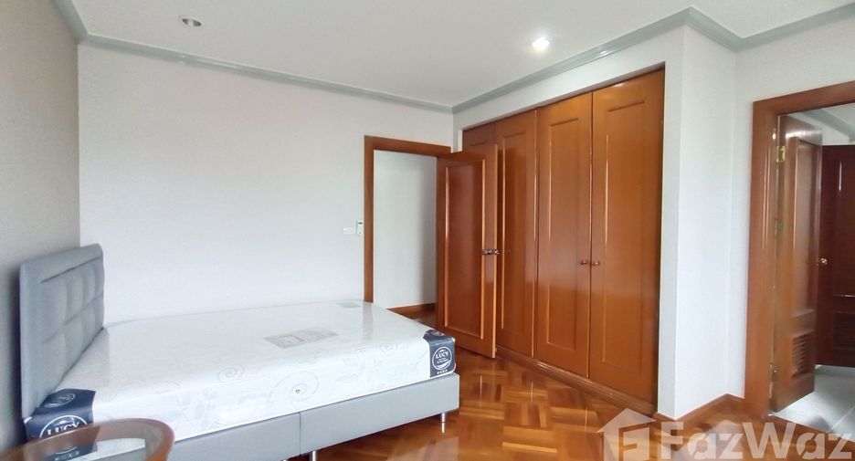 For rent 3 ベッドルーム apartment in Watthana, Bangkok