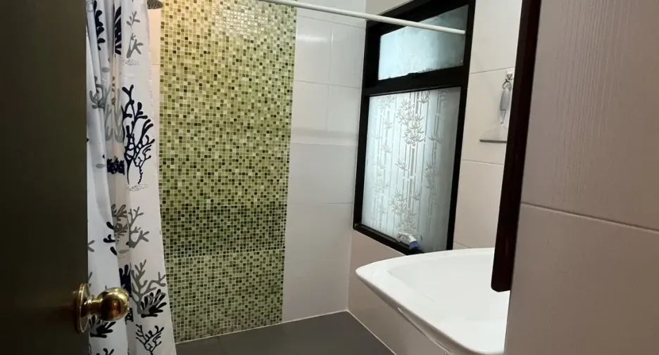 Condo en alquiler de 1 habitaciones en Sathon, Bangkok