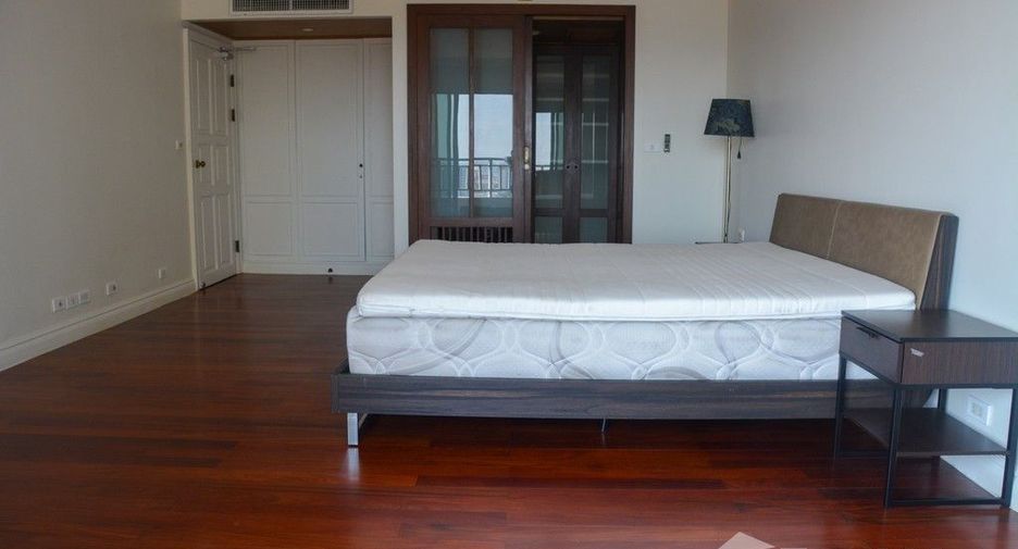 À louer 2 chambres condo à Sathon, Bangkok