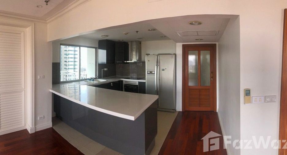 À louer 2 chambres condo à Sathon, Bangkok