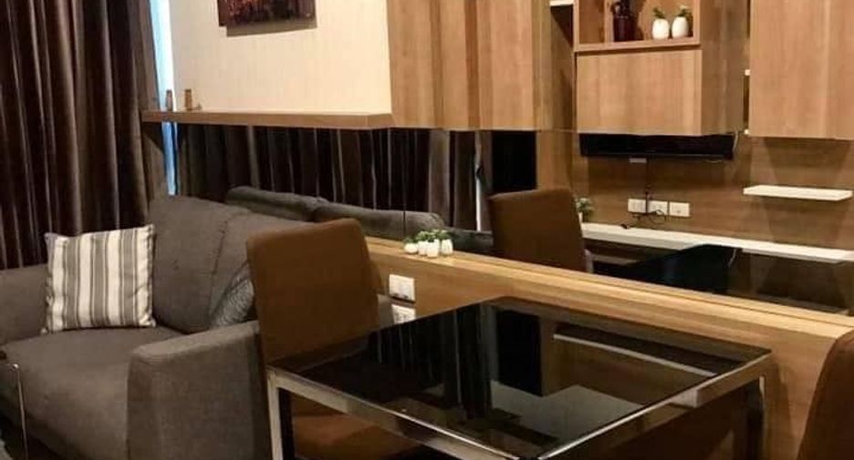 For rent 1 bed condo in Watthana, Bangkok