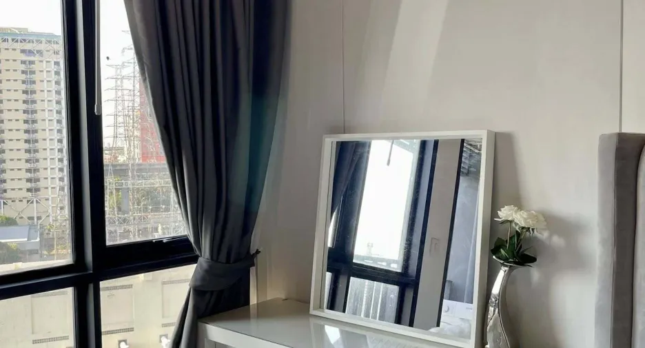 Wohnung zur Miete mit Studio in Watthana, Bangkok