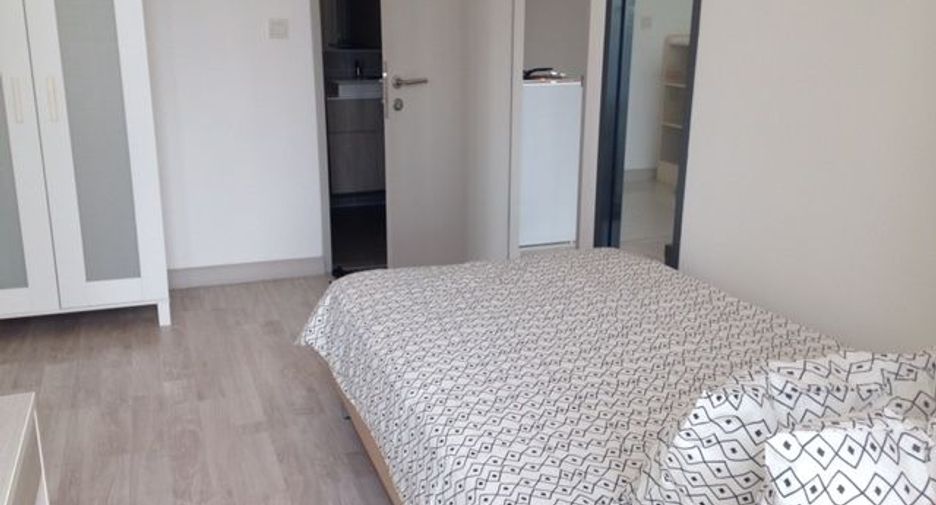 For rent 1 bed condo in Khlong San, Bangkok