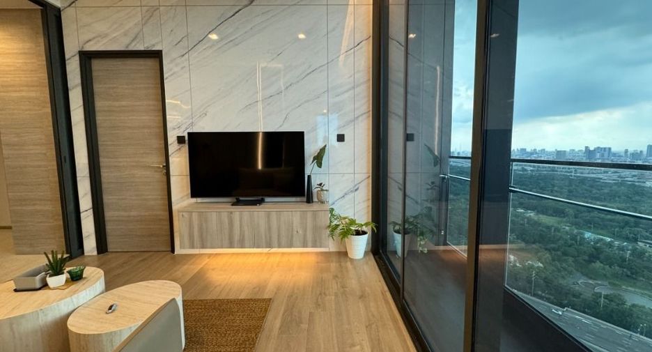 For rent 2 bedrooms condo in Chatuchak, Bangkok