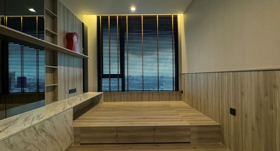 For rent 2 bedrooms condo in Chatuchak, Bangkok