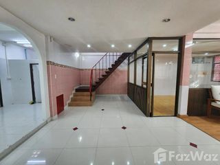 Reihenhaus zur Miete mit 4 Zimmer in Suan Luang, Bangkok