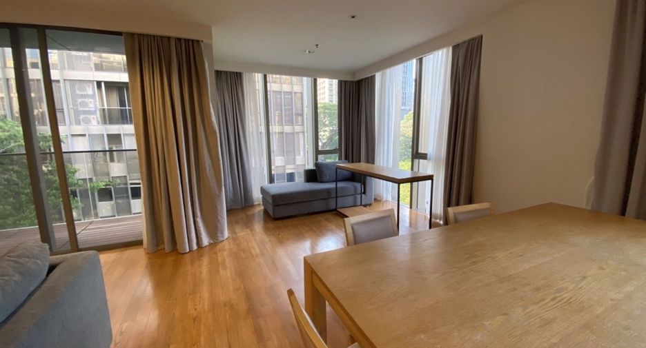 Apartamento en alquiler de 3 habitaciones en Khlong Toei, Bangkok