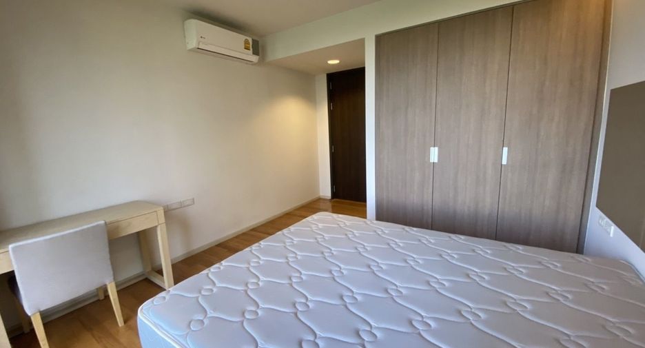 Apartamento en alquiler de 3 habitaciones en Khlong Toei, Bangkok