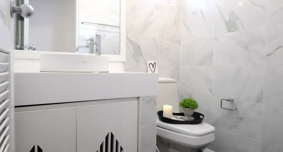 For rent 2 ベッドルーム condo in Sathon, Bangkok