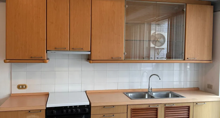 For rent 2 bedrooms apartment in Sathon, Bangkok