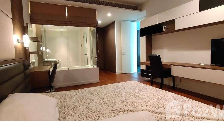 Wohnung zur Miete mit 2 Zimmer in Pathum Wan, Bangkok