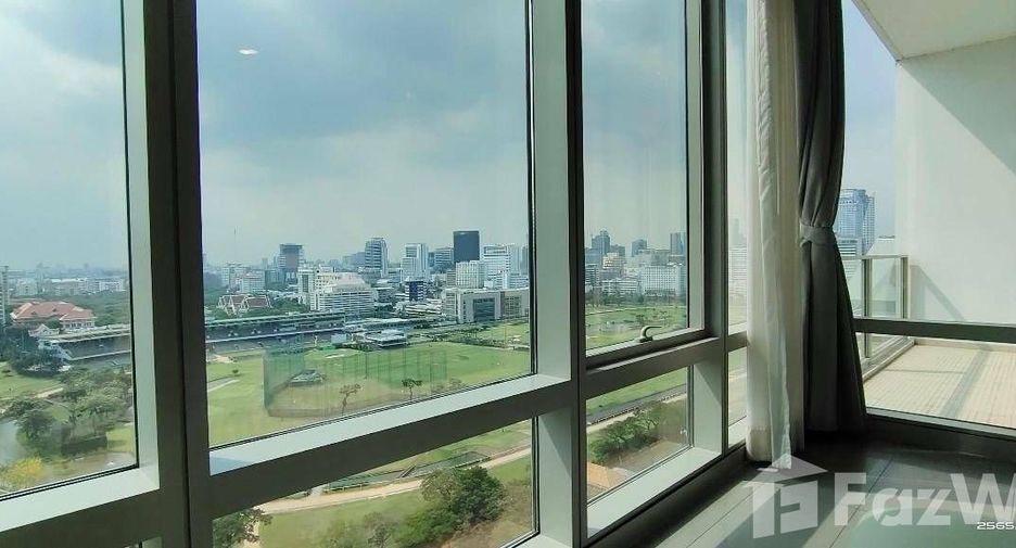 Wohnung zur Miete mit 2 Zimmer in Pathum Wan, Bangkok