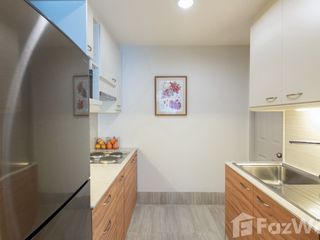 For rent 2 bedrooms condo in Yan Nawa, Bangkok
