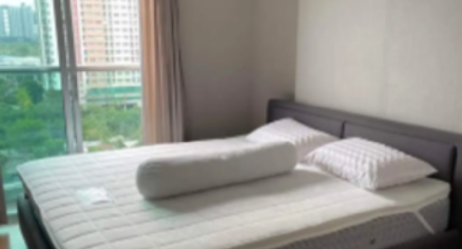 Wohnung zur Miete mit 3 Zimmer in Huai Khwang, Bangkok
