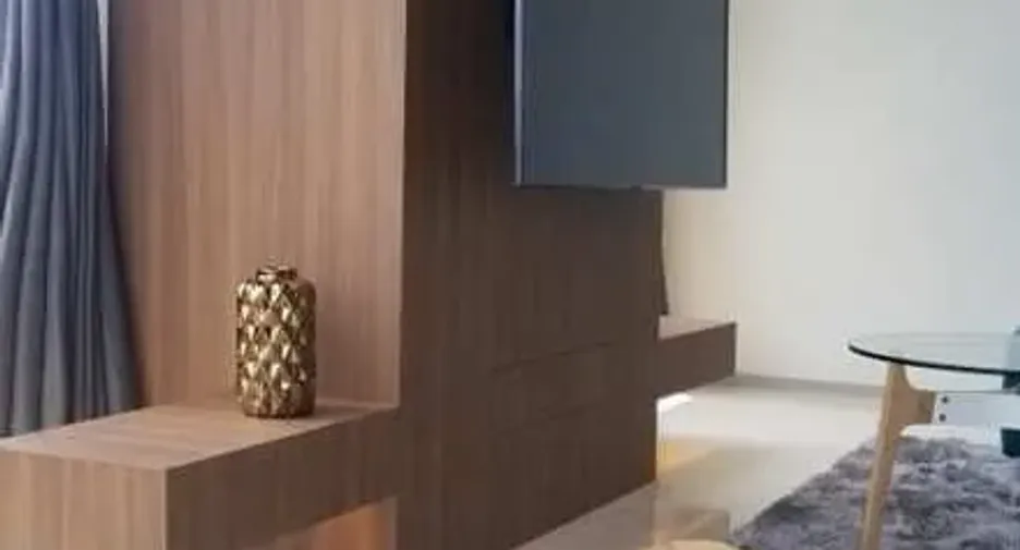 For rent 2 bedrooms condo in Bang Rak, Bangkok