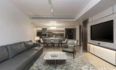 Condo en alquiler de 3 habitaciones en Khlong Toei, Bangkok