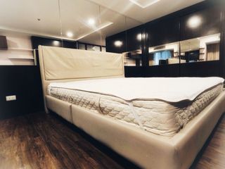 Wohnung zur Miete mit Studio in Khlong Toei, Bangkok