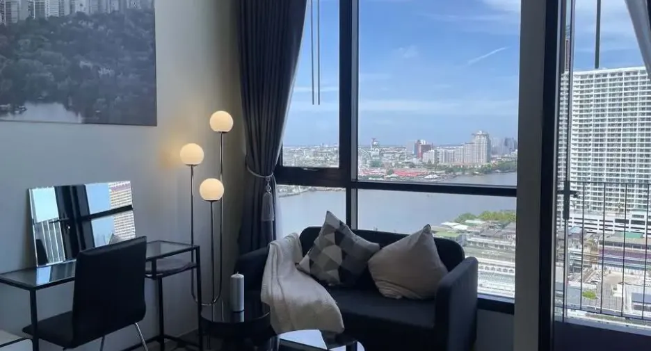 For rent 1 bed condo in Khlong San, Bangkok